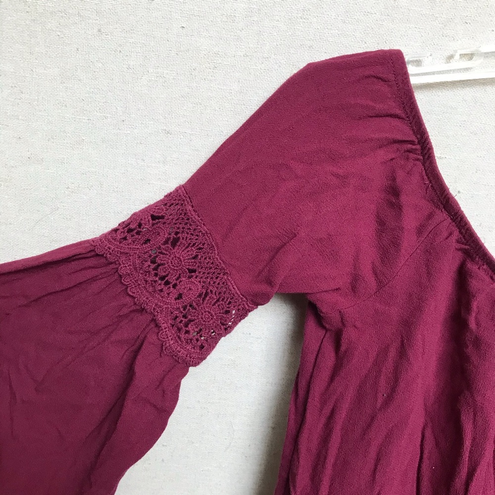 Off Shoulder Top - Picture 2 of 3